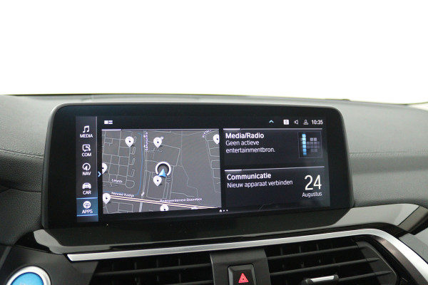 BMW iX3 Executive 80 kWh (SOH 99,4%, PANORAMADAK, CAMERA, STOELVERWARMING, CRUISE ADAPTIEF, SFEERVERLICHTING)