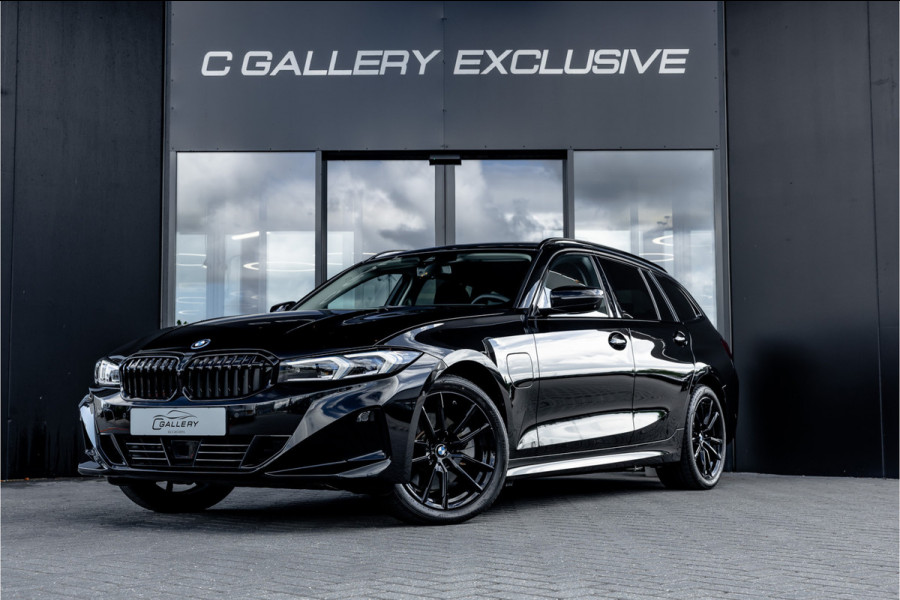 BMW 3 Serie Touring 330e xDrive - Elek. Trekhaak | 360 Camera | ACC