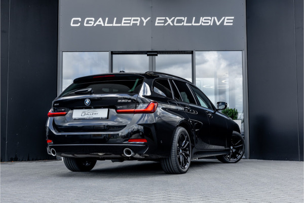 BMW 3 Serie Touring 330e xDrive - Elek. Trekhaak | 360 Camera | ACC
