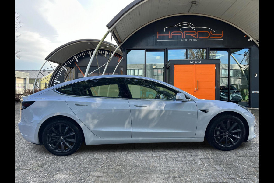 Tesla Model 3 Long Range AWD 75 kWh 85% SOH Trekhaak 1.000kg Rijklaarprijs!