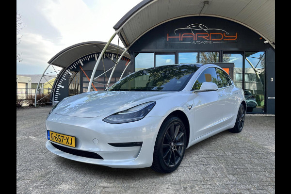 Tesla Model 3 Long Range AWD 75 kWh 85% SOH Trekhaak 1.000kg Rijklaarprijs!