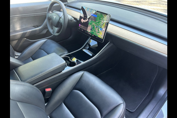 Tesla Model 3 Long Range AWD 75 kWh 85% SOH Trekhaak 1.000kg Rijklaarprijs!