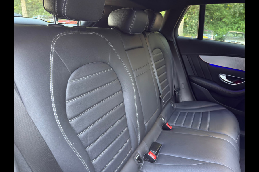 Mercedes-Benz Eqc 400 4-Matic AMG 300KW l 99,08% SOH l Pano l Headup l 360 Camera l Burmester 3D l Airbalance l Thermotronic l