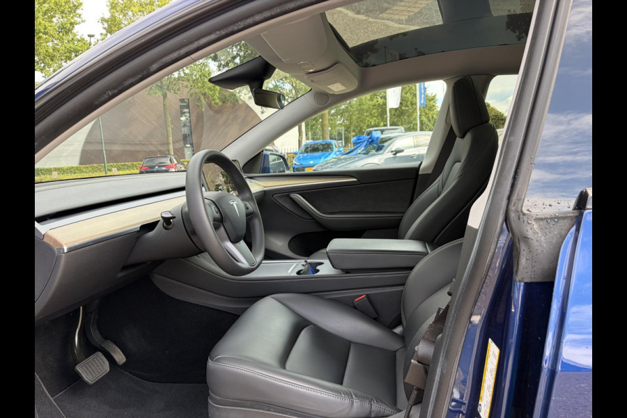 Tesla Model Y Long Range AWD 75 kWh prijs + btw of marge en kan drna online !!!! dit weg hale uit de titel | SOH 97% | RIJKLAAR GELEVERD | | TESLA FABRIEKSGARANTIE TOT 3-2027 OF 80.000 | TESLA GARANTIE ACCU + AANDRIJFLIJN T/M 03-2031/ 192.000KM|