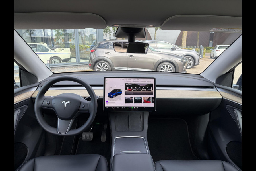 Tesla Model Y Long Range AWD 75 kWh prijs + btw of marge en kan drna online !!!! dit weg hale uit de titel | SOH 97% | RIJKLAAR GELEVERD | | TESLA FABRIEKSGARANTIE TOT 3-2027 OF 80.000 | TESLA GARANTIE ACCU + AANDRIJFLIJN T/M 03-2031/ 192.000KM|