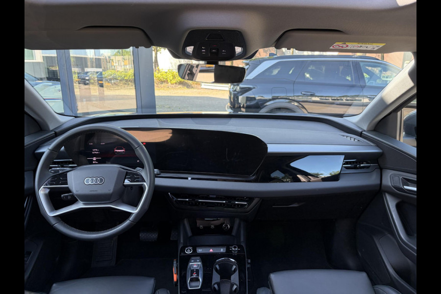 Audi Q6 e-tron Launch edition 83 kWh BOMVOL! | ELEK. TREKHAAK | STOEL VERWARMING VOOR EN ACHTER | KEYLESS | 360 CAMERA | STUURVERWARMING | FABRIEKS GARANTIE TM 01-08-2027 |