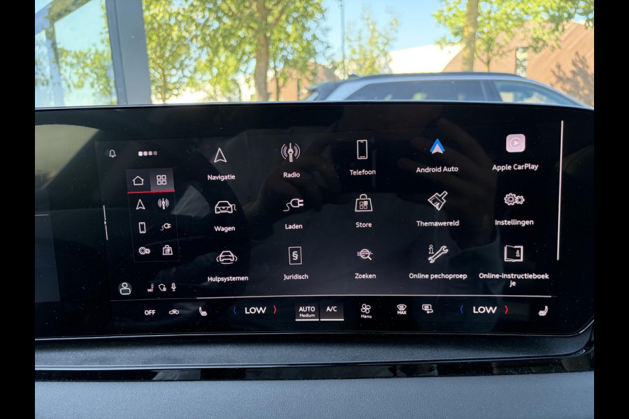 Audi Q6 e-tron Launch edition 83 kWh BOMVOL! | ELEK. TREKHAAK | STOEL VERWARMING VOOR EN ACHTER | KEYLESS | 360 CAMERA | STUURVERWARMING | FABRIEKS GARANTIE TM 01-08-2027 |