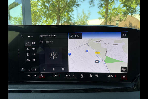 Audi Q6 e-tron Launch edition 83 kWh BOMVOL! | ELEK. TREKHAAK | STOEL VERWARMING VOOR EN ACHTER | KEYLESS | 360 CAMERA | STUURVERWARMING | FABRIEKS GARANTIE TM 01-08-2027 |