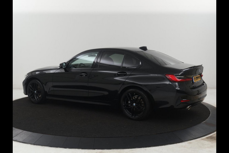 BMW 3-serie 320i Executive Edition | Half leder | Cruise control | Navigatie | Bluetooth | Carplay | Park assist | Interieurverlichting | Virtueel dashboard | Climate control | Full LED | 18" velgen