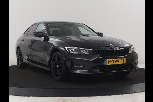 BMW 3-serie 320i Executive Edition | Half leder | Cruise control | Navigatie | Bluetooth | Carplay | Park assist | Interieurverlichting | Virtueel dashboard | Climate control | Full LED | 18" velgen