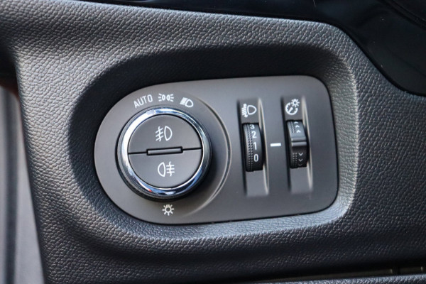 Opel Corsa 1.2 GS Line Org.NL camera pdc carplay