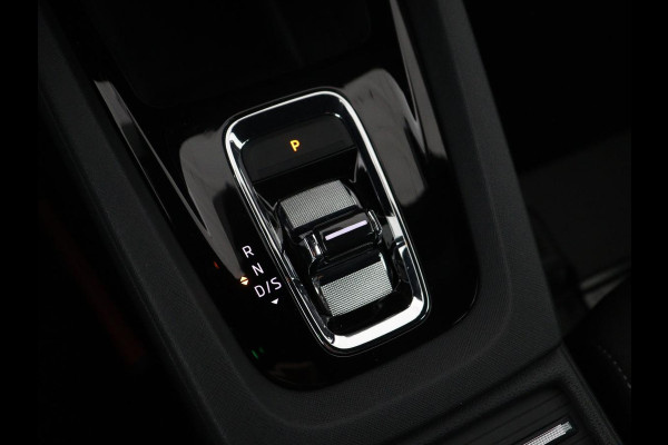 Škoda Octavia Combi1.5 e-TSI Sport Business | Stoelverwarming | Cruise control | Sfeerverlichting | Carplay | Navigatie | DAB | Park assist | Climate control | Trekhaak