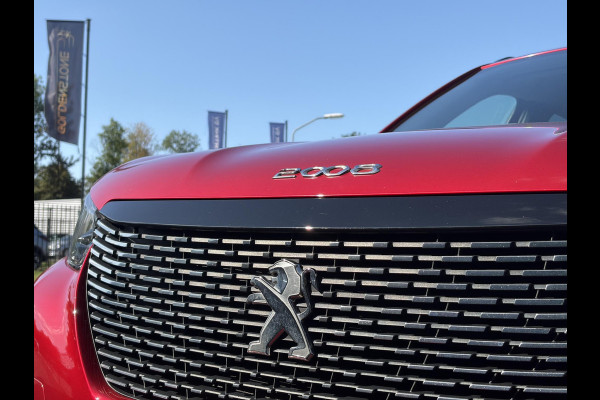 Peugeot 2008 1.2 PureTech Allure ✓Recent beurt gehad✓D-riem vv in 06-2025✓360° Camera✓Draadloze telefoonlader✓Carplay✓Keyless✓Automaat✓Trekhaak✓Halfleder✓Navi✓Clima✓Cruise✓131pk✓Lm velgen✓2e Eigenaar✓Pdc V+A✓Rijstrooksensor✓N.A.P✓Apk tot 04-2028