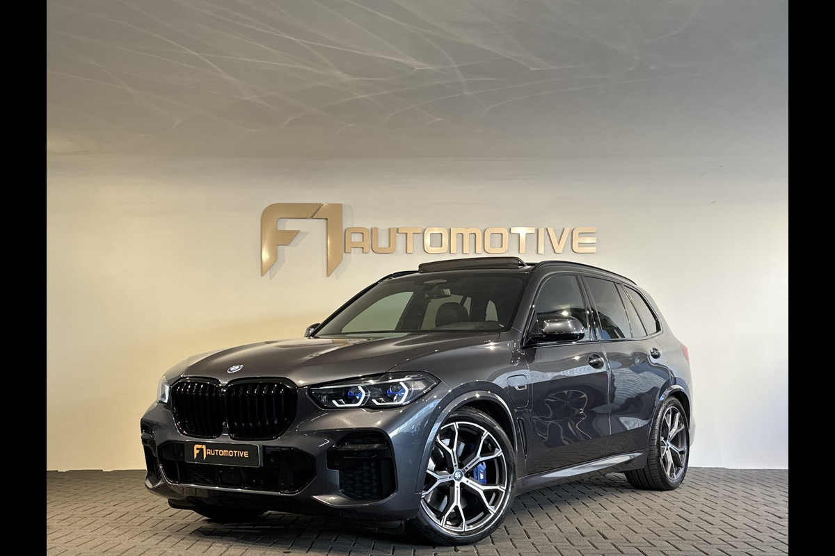 BMW X5 XDrive45e High Executive Pano|Softclose|Massage|BlindSpot|Sfeer