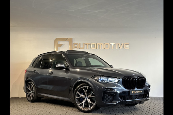 BMW X5 XDrive45e High Executive Pano|Softclose|Massage|BlindSpot|Sfeer