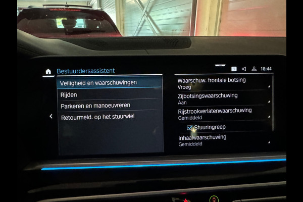 BMW X5 XDrive45e High Executive Pano|Softclose|Massage|BlindSpot|Sfeer