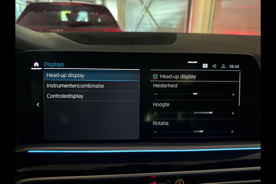 BMW X5 XDrive45e High Executive Pano|Softclose|Massage|BlindSpot|Sfeer