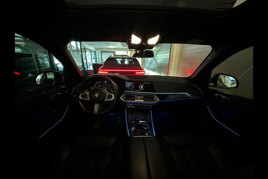 BMW X5 XDrive45e High Executive Pano|Softclose|Massage|BlindSpot|Sfeer