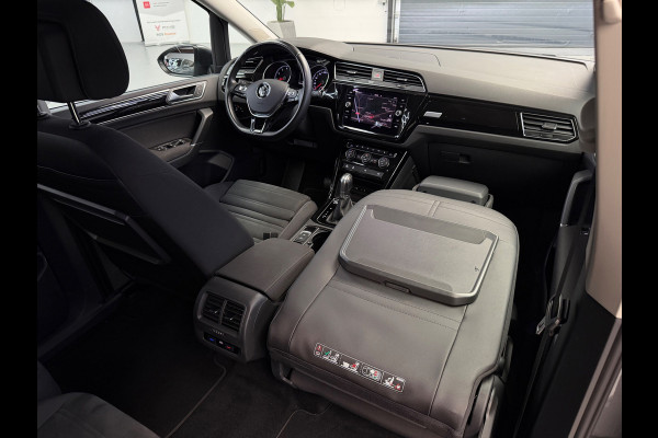 Volkswagen Touran 1.4 TSI Highline 7p CarPlay