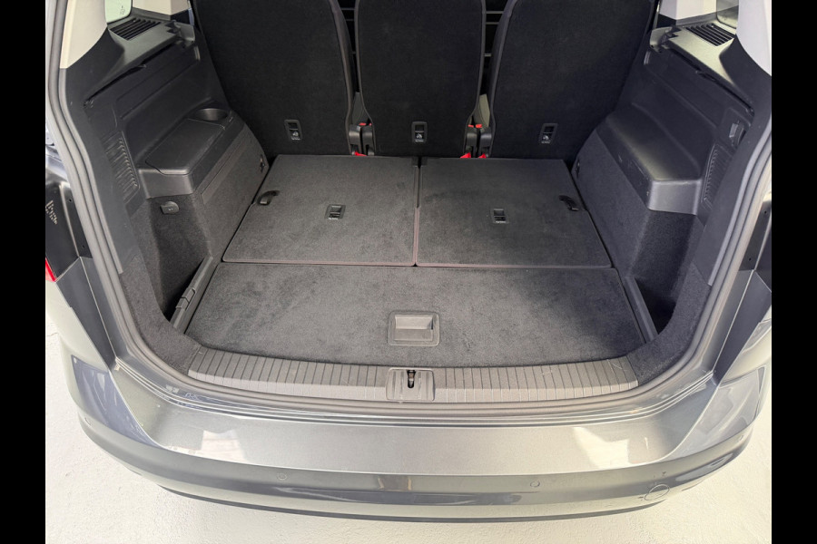 Volkswagen Touran 1.4 TSI Highline 7p CarPlay
