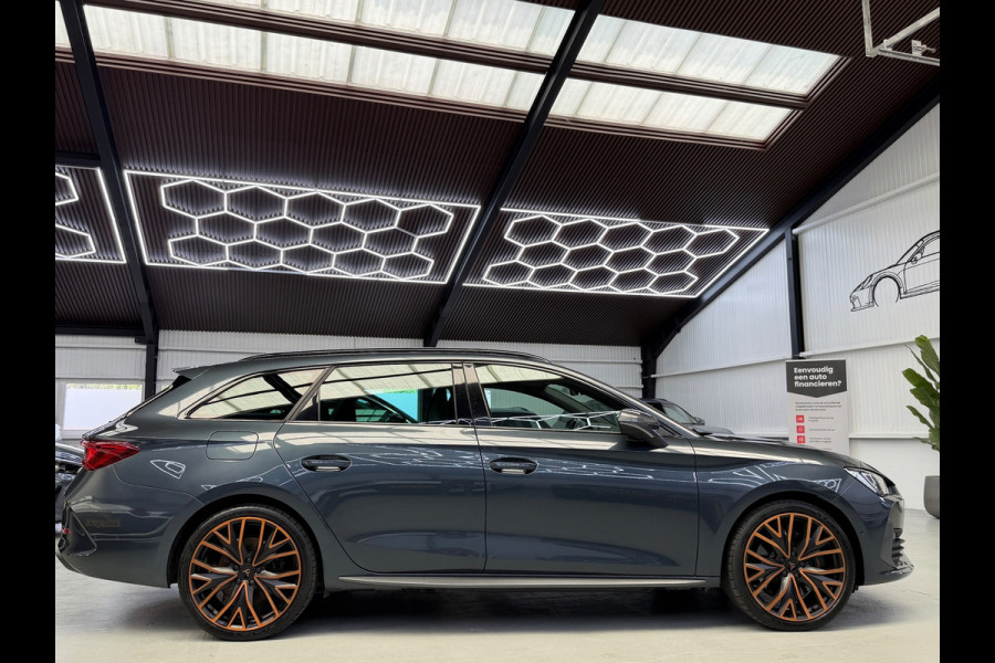 CUPRA Leon Sportstourer 1.4 e-Hybrid VZ Copper Edition CarPlay