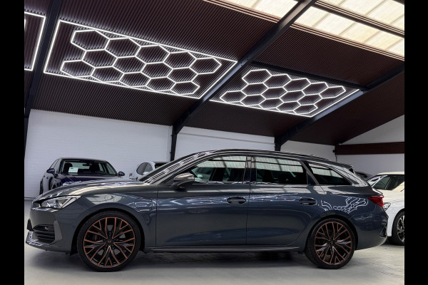 CUPRA Leon Sportstourer 1.4 e-Hybrid VZ Copper Edition CarPlay