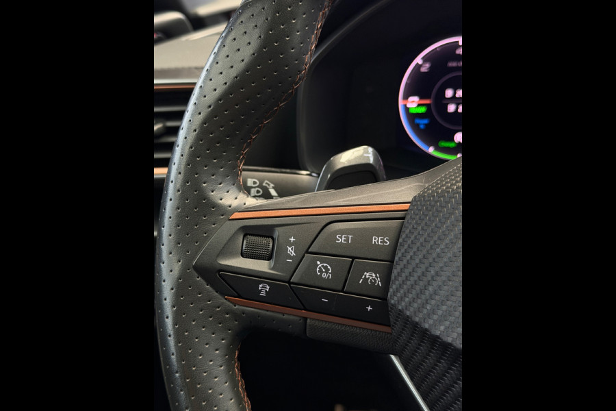 CUPRA Leon Sportstourer 1.4 e-Hybrid VZ Copper Edition CarPlay