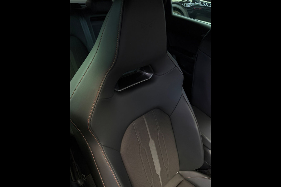 CUPRA Leon Sportstourer 1.4 e-Hybrid VZ Copper Edition CarPlay