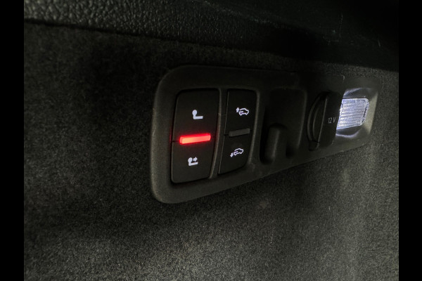 Audi Q7 55 TFSI e quattro Competition Pano|Trekhaak|Keyless|Matrix|Camera|Carplay