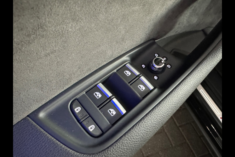 Audi Q7 55 TFSI e quattro Competition Pano|Trekhaak|Keyless|Matrix|Camera|Carplay