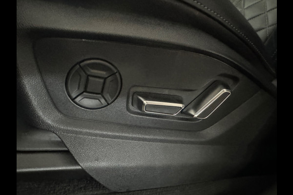 Audi Q7 55 TFSI e quattro Competition Pano|Trekhaak|Keyless|Matrix|Camera|Carplay