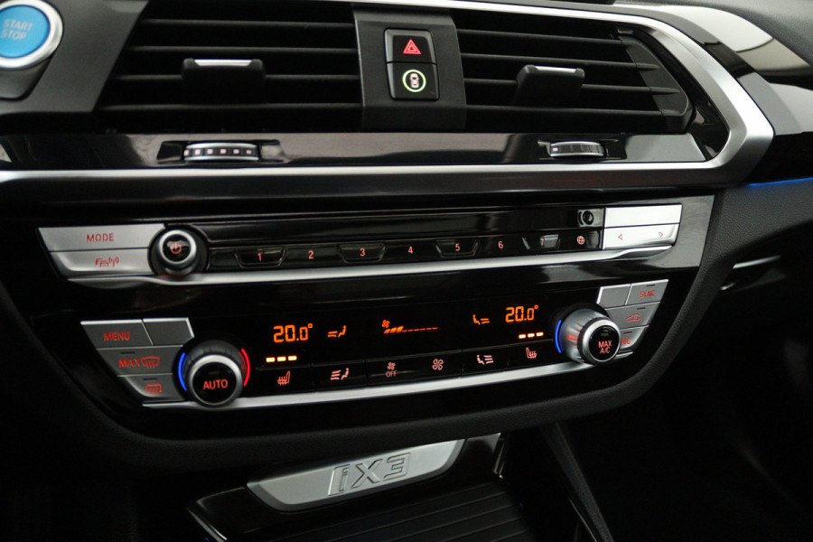 BMW iX3 Executive 80 kWh (SOH 99,4%, PANORAMADAK, CAMERA, STOELVERWARMING, CRUISE ADAPTIEF, SFEERVERLICHTING)