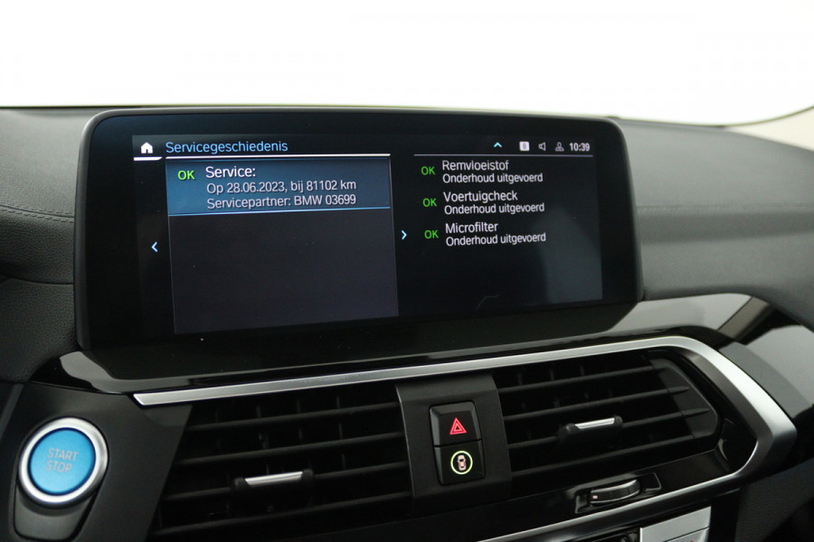 BMW iX3 Executive 80 kWh (SOH 99,4%, PANORAMADAK, CAMERA, STOELVERWARMING, CRUISE ADAPTIEF, SFEERVERLICHTING)