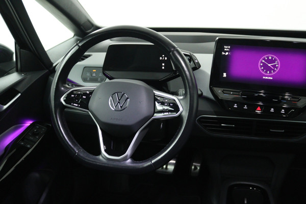 Volkswagen ID.3 First Plus 58 kWh (PANO, CAMERA, SFEERVERLICHTING, STOELVERWARMING, CRUISE ADAPTIEF)