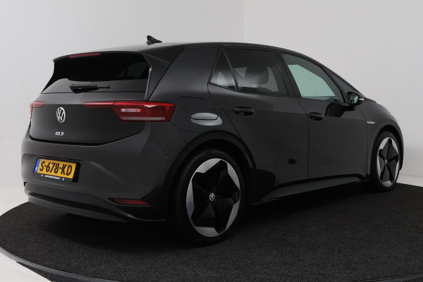 Volkswagen ID.3 First Plus 58 kWh (PANO, CAMERA, SFEERVERLICHTING, STOELVERWARMING, CRUISE ADAPTIEF)