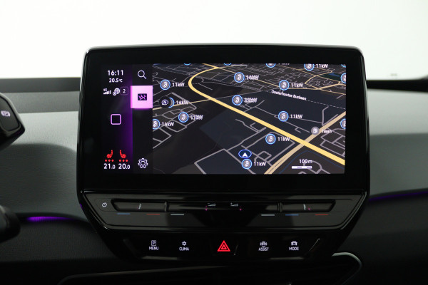 Volkswagen ID.3 First Plus 58 kWh (PANO, CAMERA, SFEERVERLICHTING, STOELVERWARMING, CRUISE ADAPTIEF)
