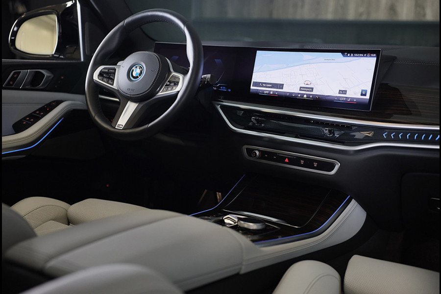 BMW X5 XDrive50e M Line / Head Up / Memory / Leder / HK / Open Pano / 360 Camera / Dode Hoek / Luchtvering / 22 Inch