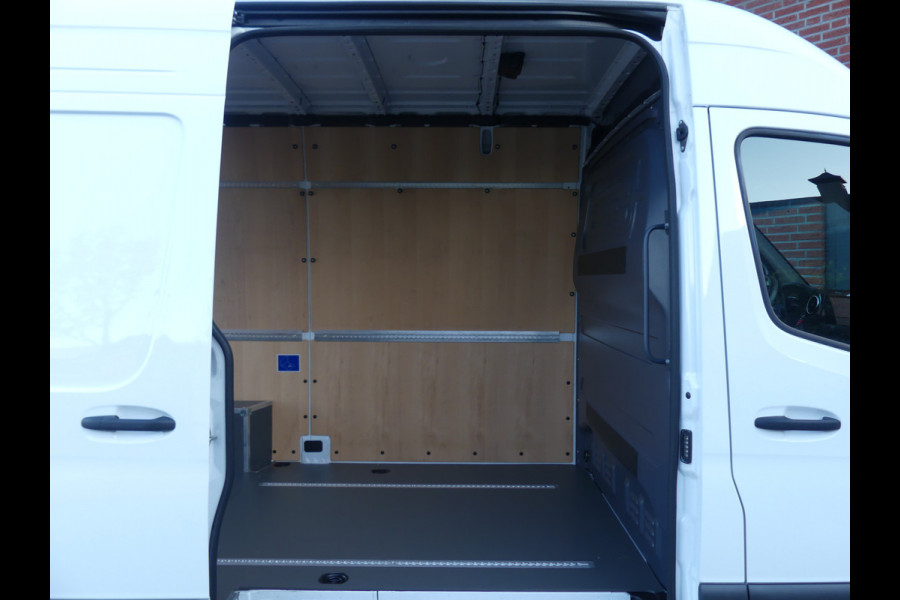 Mercedes-Benz Sprinter 317 CDI Nieuw model Navigatie/Camera/Geveerde stoel