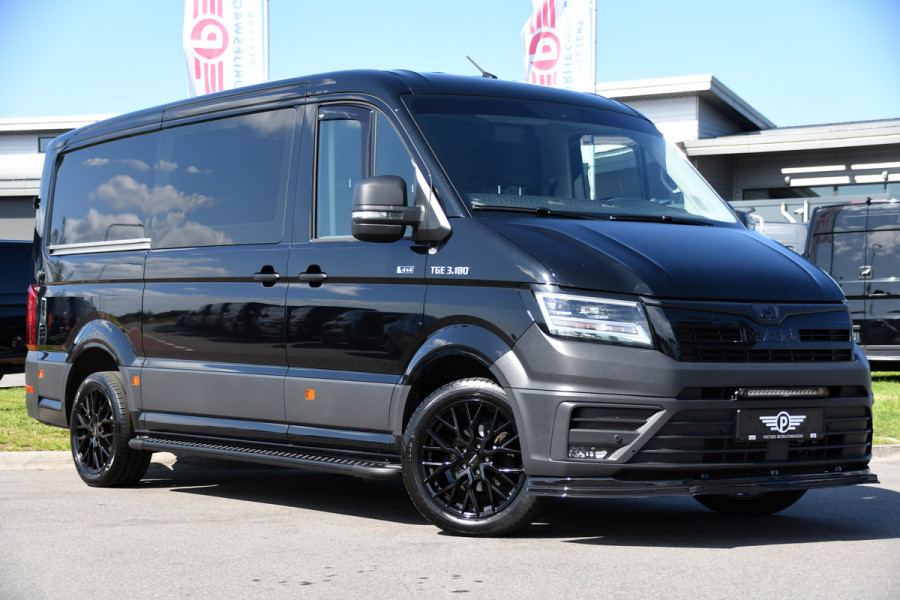 MAN TGE 3.180 35 2.0 L3H2 4x4 Black Edition Camera, Cruise, Carplay, LED, 177pk, Stoelverwarming, Multimedia, Automaat, Sensoren, Trekhaak, Uniek!