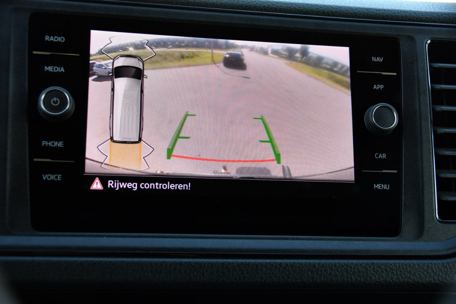 MAN TGE 3.180 35 2.0 L3H2 4x4 Black Edition Camera, Cruise, Carplay, LED, 177pk, Stoelverwarming, Multimedia, Automaat, Sensoren, Trekhaak, Uniek!