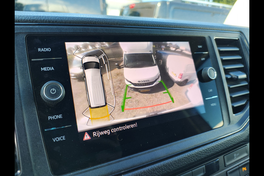 MAN TGE 35 2.0D L4H3 Extra Lang+Hoog Camera Comfort Stoel Airco Apple Carplay Android Auto Cruise Control Sidebars Navi* Pdc Betonplex Vloer Wandbetimmering Schuifdeur Origineel Nederlandse Auto