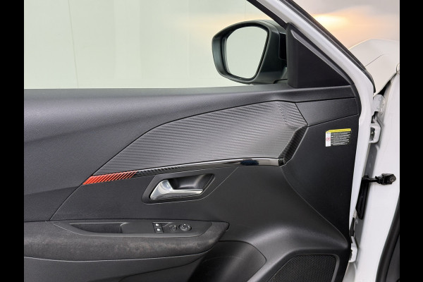 Peugeot e-208 EV 5Drs 50kWh All-Season Banden Navi Apple Carplay Android Auto Ecc Cruise Control Active SOH 87% Bluetooth Regen-Lichtsensor DAB Led Isofix 1e Eigenaar Origineel Nederlandse Auto