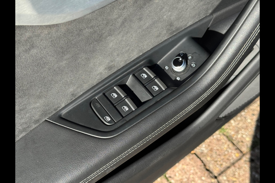 Audi A5 Sportback 40 TFSI quattro S edition 2021 FULL Option