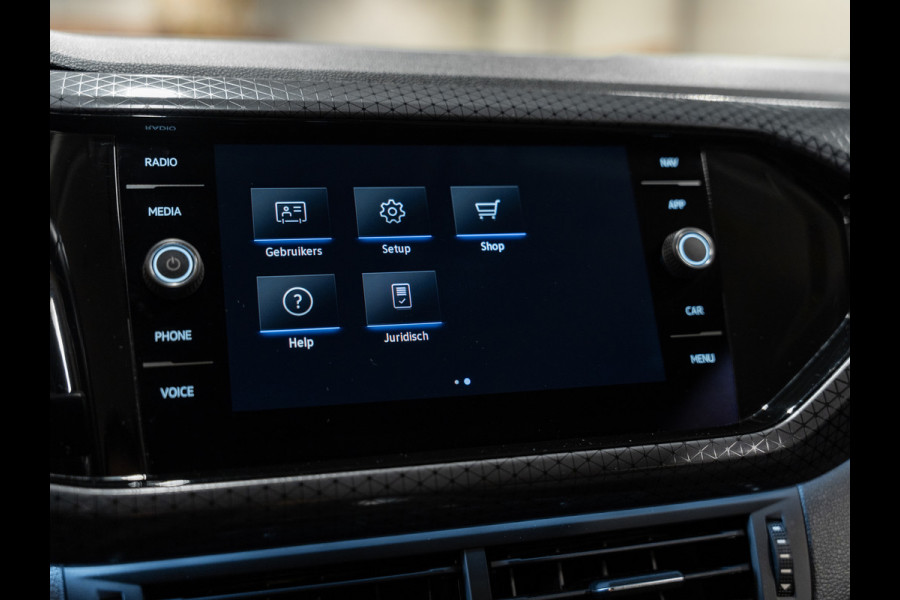 Volkswagen T-Cross 1.5 TSI 150PK DSG R-Line, Virtual Cockpit, Voll Led, ACC, Clima, Apple Carplay, Cam, Android, Ambiënte Light