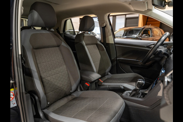 Volkswagen T-Cross 1.5 TSI 150PK DSG R-Line, Virtual Cockpit, Voll Led, ACC, Clima, Apple Carplay, Cam, Android, Ambiënte Light