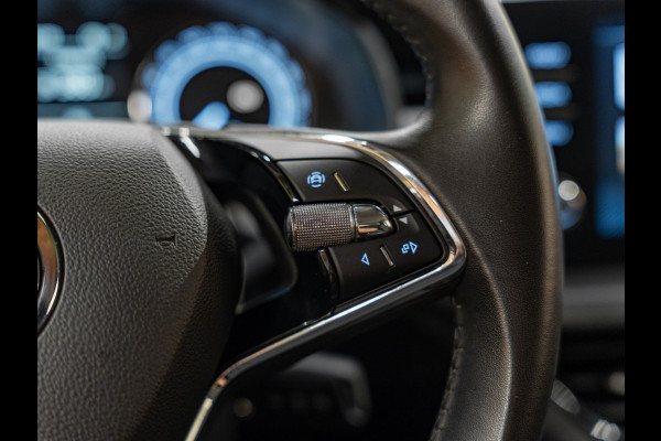 Škoda Kamiq 1.0 TSI DSG Business Edition, Apple Carplay, Android Auto, ACC, Voll Led, Camera, PDC, Volledig Onderhouden