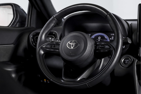 Toyota Yaris Cross 1.5 Hybrid 115 Dynamic | Dig.Cockpit | Adapt.Cruise | Stoel-+stuurverwarming | Camera | PDC | NAV+App.Connect | Auto.Airco | LM 17" | 1260
