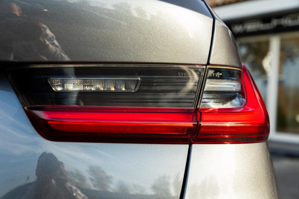 BMW 3 Serie Touring 318i High Executive Edition I NAP I Panoramadak I 1e Eigenaar I Zeer netjes I BTW