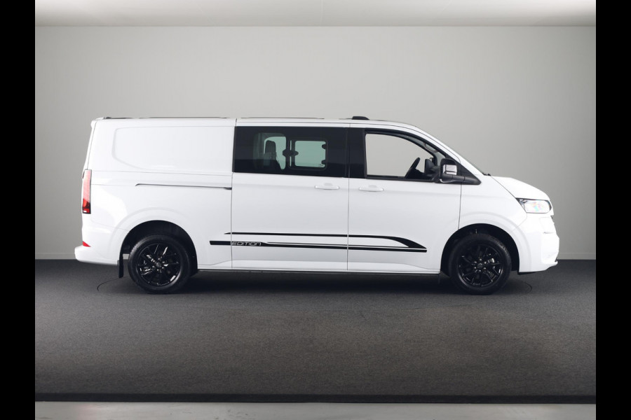 Volkswagen e-Transporter Kombi 34 L2H1 Style 64 kWh DC 218 pk | Navigatie | Warmtepomp | Parkeersensoren | Achteruitrijcamera | Adaptieve cruise control |