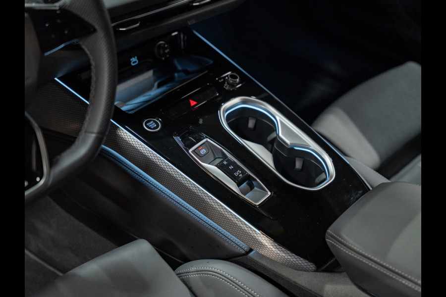 Audi A6 Avant 2.0 e-hybrid Quattro S-Line Competition, Matrix Led, Black Optik, 21 " RS Velgen, 360 Cam, Hud, B&O 3D, Drivers Pack